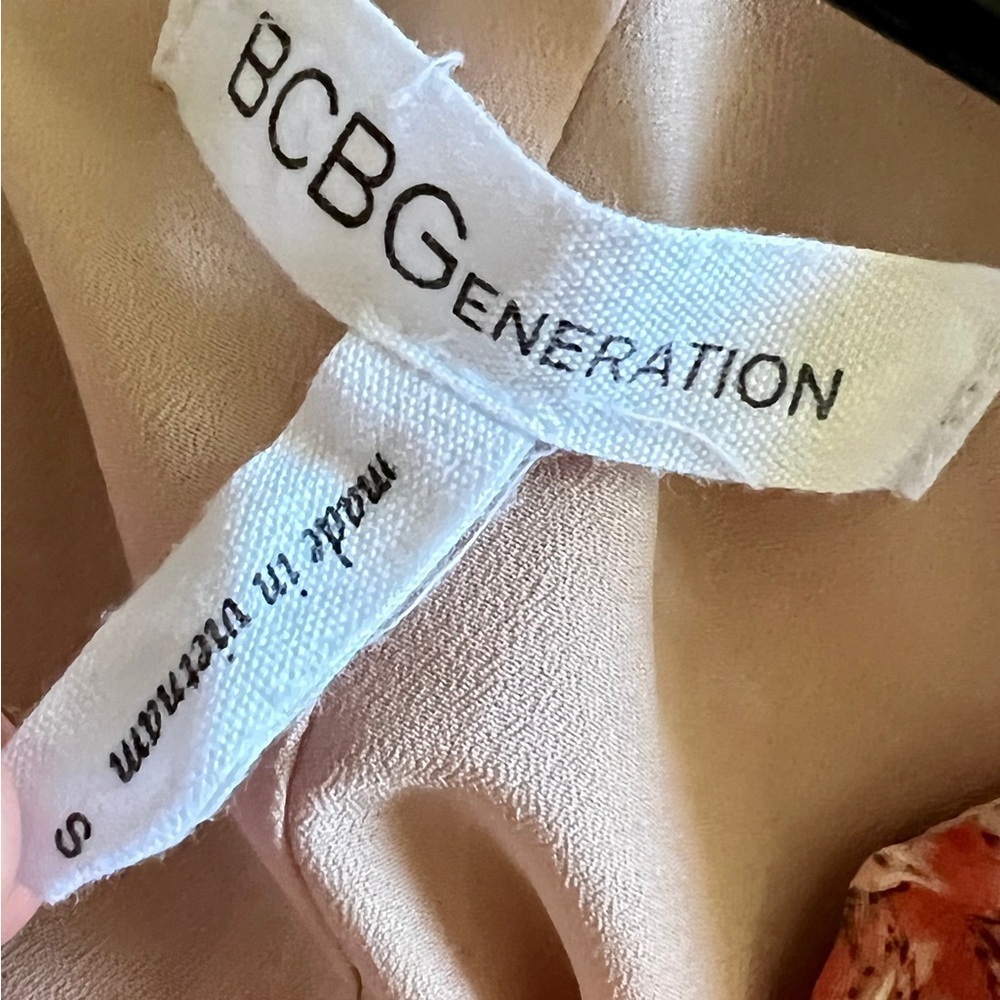 BCBGeneration Pastel Pink Paisley Mini Dress - Small - Picture 6 of 6